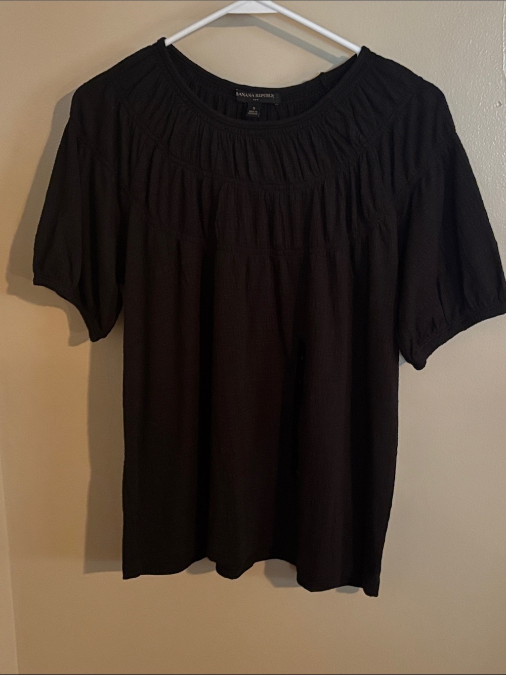 Banana Republic Black Short-Sleeve Peasant Blouse